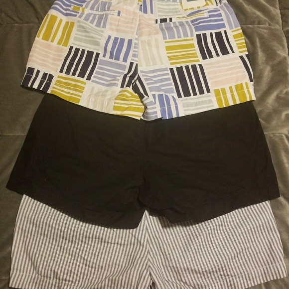 NWT Old Navy Shorts - Picture 2 of 6